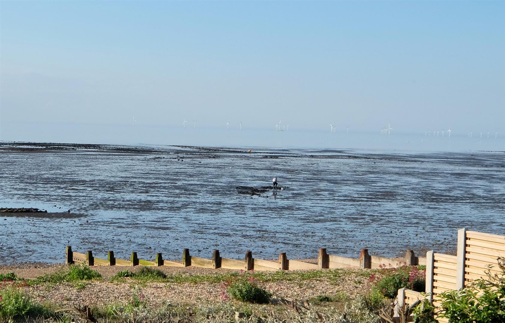 2 Bed, 2 Bath Property For Sale in Alberta Holiday Park, Seasalter, CT5 4BJ